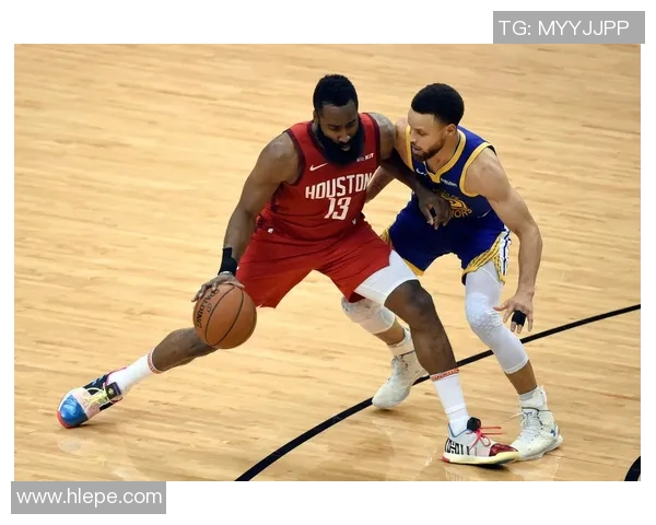 2019年NBA季后赛火箭与勇士的巅峰对决回顾与分析