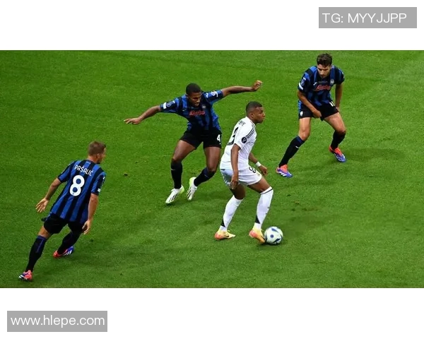 足球比赛欧冠奇迹瞬间视频直播精彩回顾与分析让你重温激情时刻