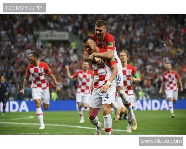 法国与英国国际赛的精彩对决与历史渊源分析 法国与英国国际赛的精彩对决与历史渊源分析