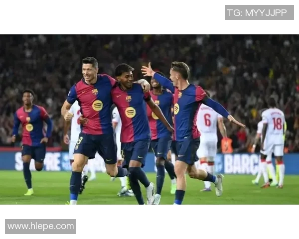 塞维利亚客场战胜瓦伦西亚，西甲积分榜上升至第三——实力与战术的完美结合