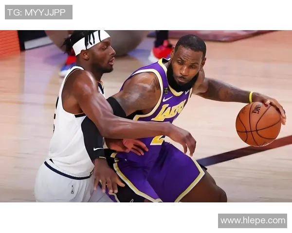 湖人队新星F4组合崛起引发球迷热议期待未来赛季精彩表现