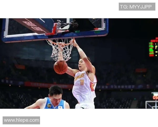 李慕豪：从篮球新星到职业生涯巅峰的励志之路与成长故事