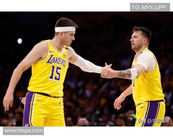 湖人对阵爵士全场直播精彩回顾与赛后分析尽在这里